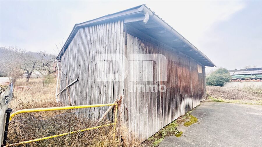 Wohn / Gewerbe Ensemble mit Wohnhaus, Stallgebäude, großer Scheune sowie Nebengebäude - Nebegebäude Holzbauweise